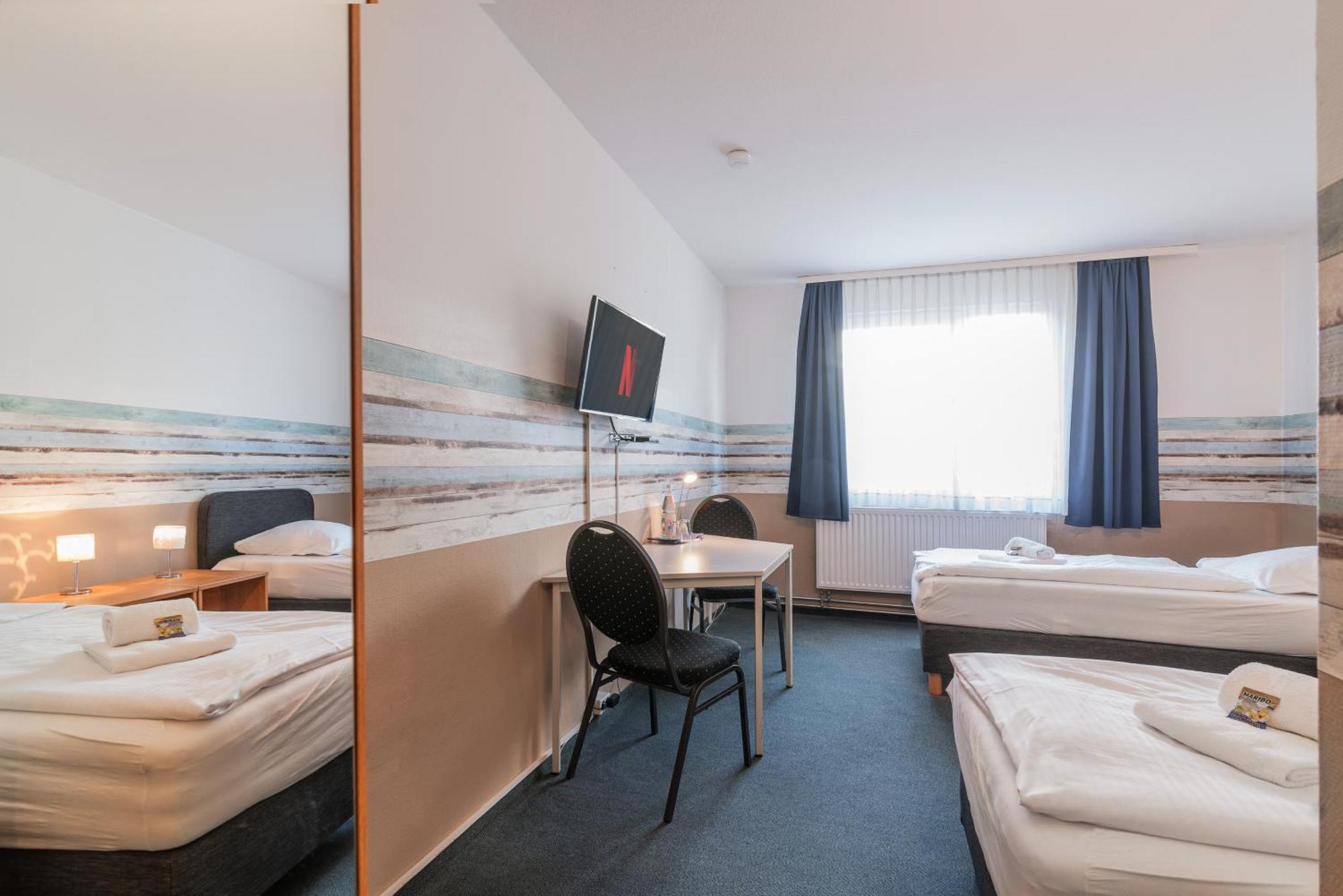 Hotel Cafe Galerie - Smart Tv - Free Parking Гарбсен Экстерьер фото