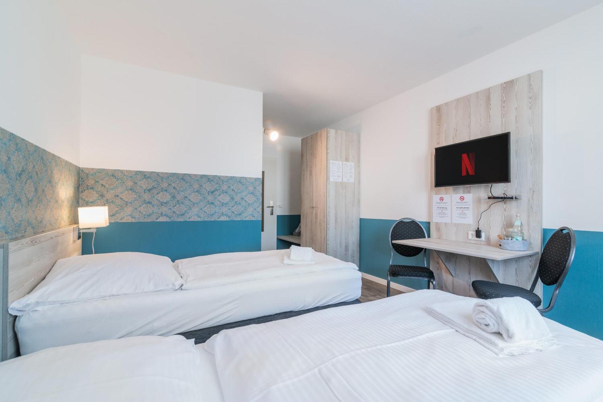 Hotel Cafe Galerie - Smart Tv - Free Parking Гарбсен Экстерьер фото
